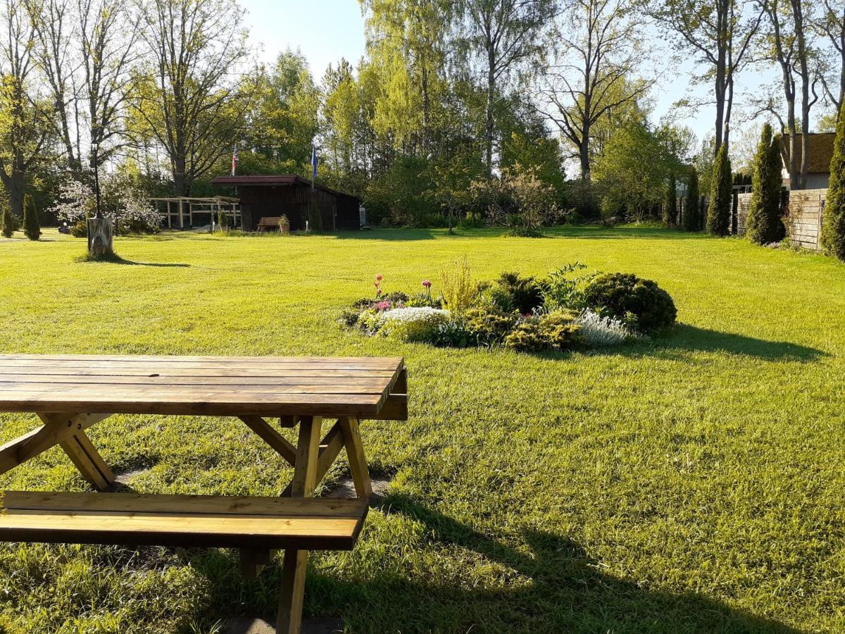Forest Edge Lodge Riga Extérieur photo