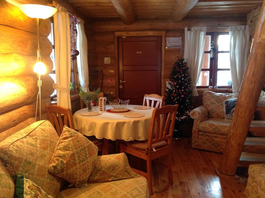 Forest Edge Lodge Riga Extérieur photo