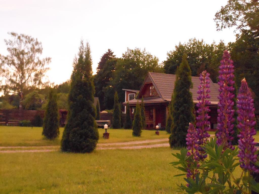 Forest Edge Lodge Riga Extérieur photo
